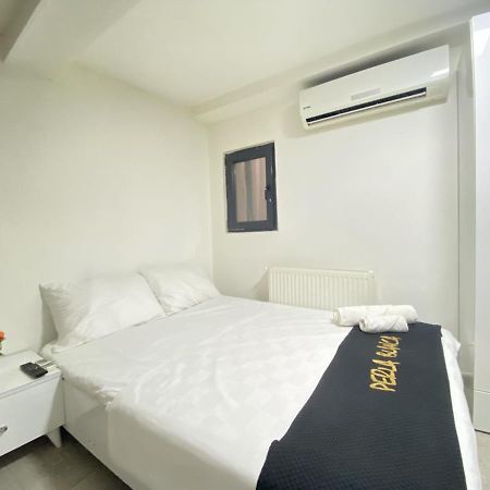 Comfortable And Central Studio Flat In Beyoglu Apartment Истанбул Екстериор снимка