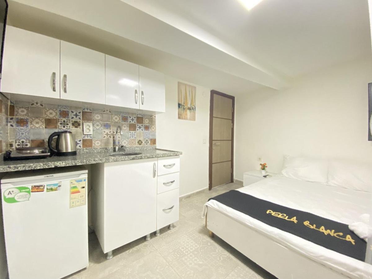 Comfortable And Central Studio Flat In Beyoglu Apartment Истанбул Екстериор снимка