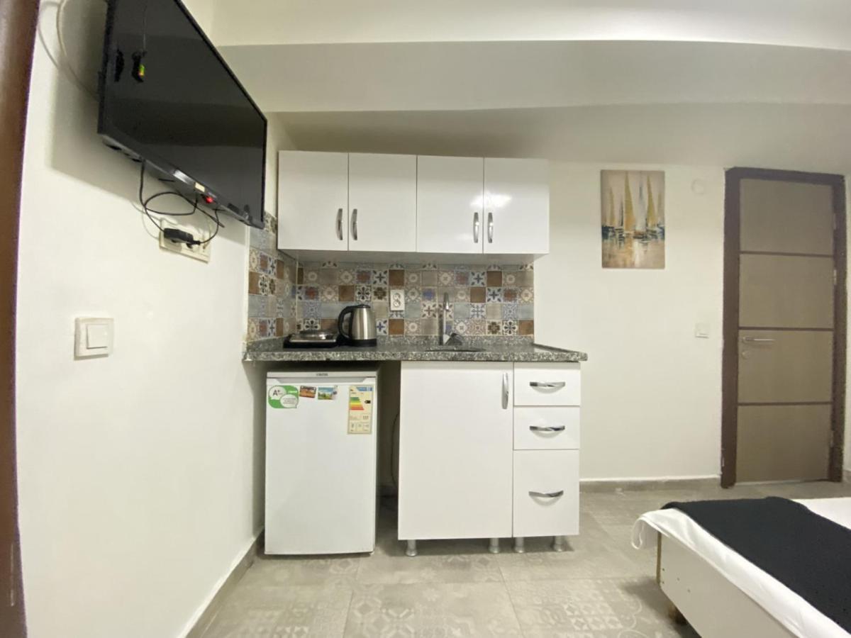 Comfortable And Central Studio Flat In Beyoglu Apartment Истанбул Екстериор снимка