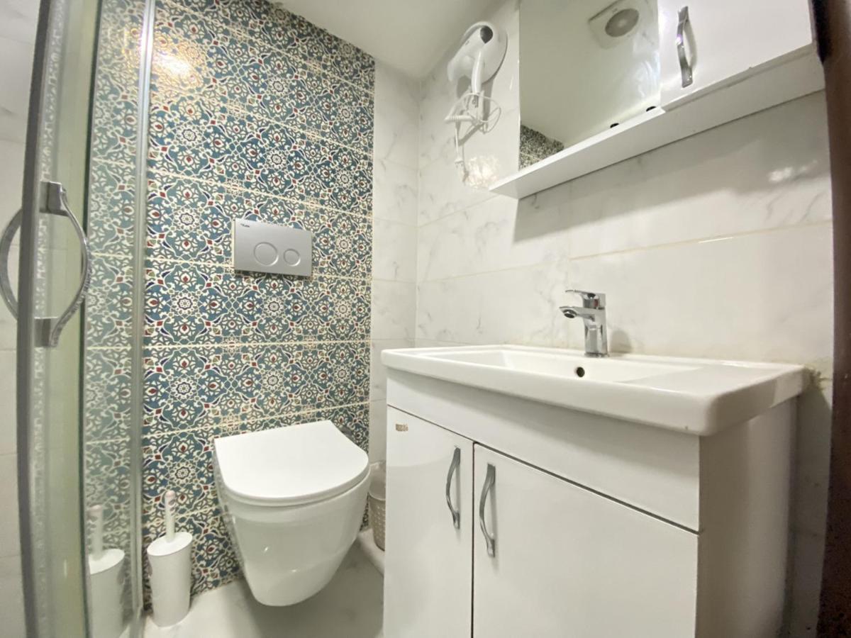 Comfortable And Central Studio Flat In Beyoglu Apartment Истанбул Екстериор снимка